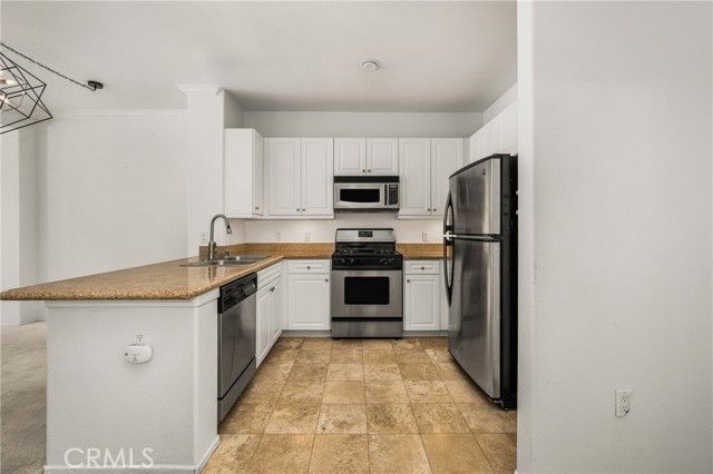 3202 Watermarke, Irvine, CA 92612