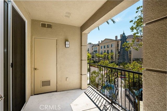 3202 Watermarke, Irvine, CA 92612