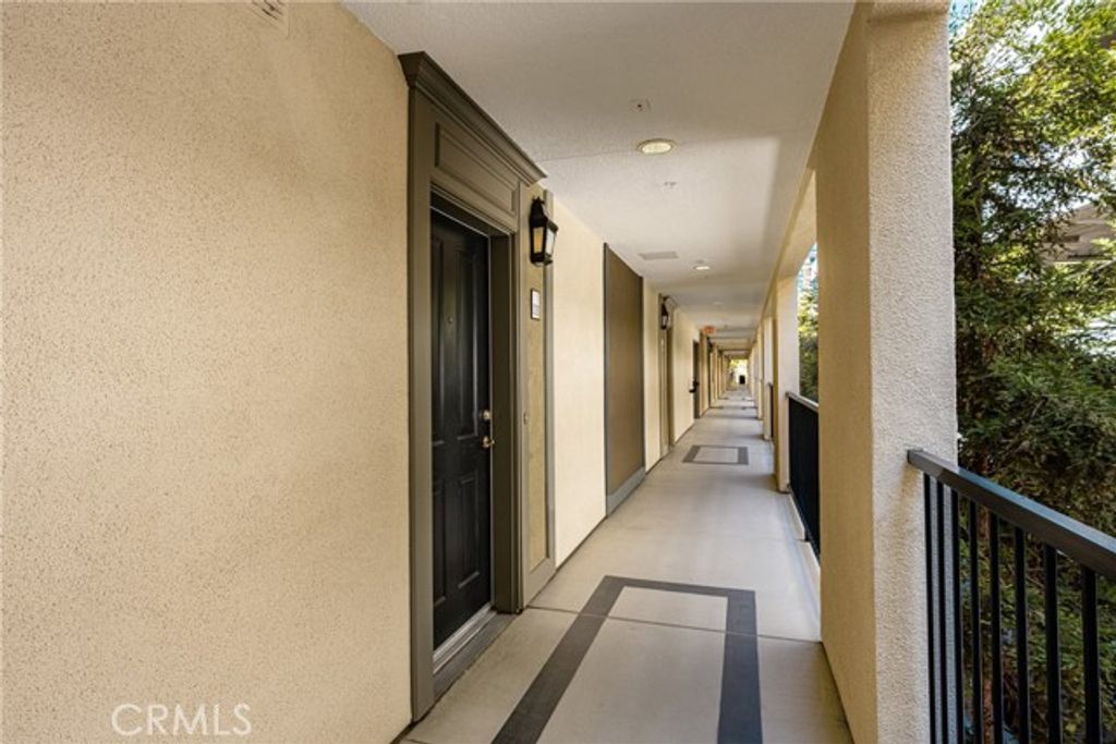 3202 Watermarke, Irvine, CA 92612