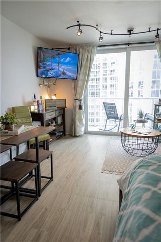 19201 Collins Avenue 720, Sunny Isles Beach, FL 33160