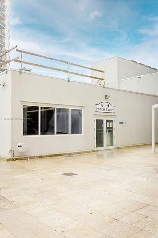19201 Collins Avenue 720, Sunny Isles Beach, FL 33160