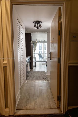 19201 Collins Avenue 720, Sunny Isles Beach, FL 33160