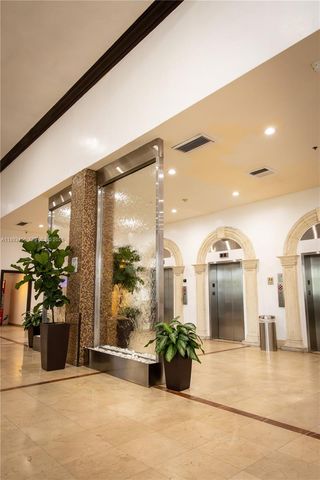 19201 Collins Avenue 720, Sunny Isles Beach, FL 33160