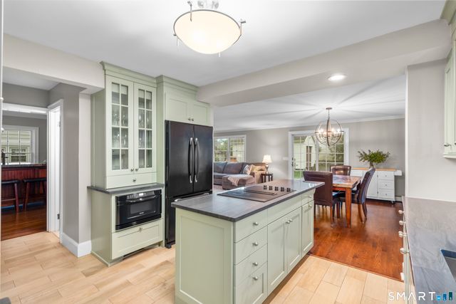 80 Northill Street, Stamford, CT 06907