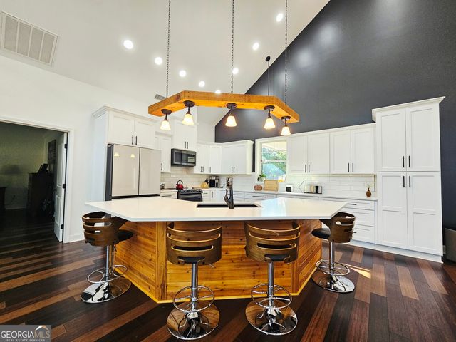 114 Riverbluff Drive, Lagrange, GA 30240