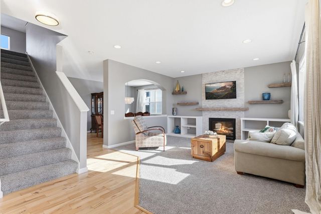 19727 Hazel Nut Court, Lakeville, MN 55044