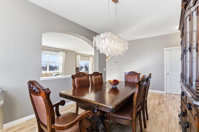 19727 Hazel Nut Court, Lakeville, MN 55044