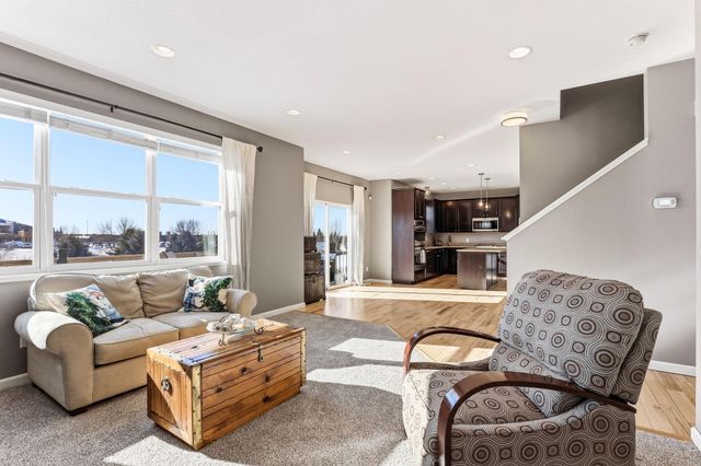 19727 Hazel Nut Court, Lakeville, MN 55044