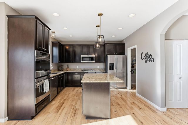 19727 Hazel Nut Court, Lakeville, MN 55044