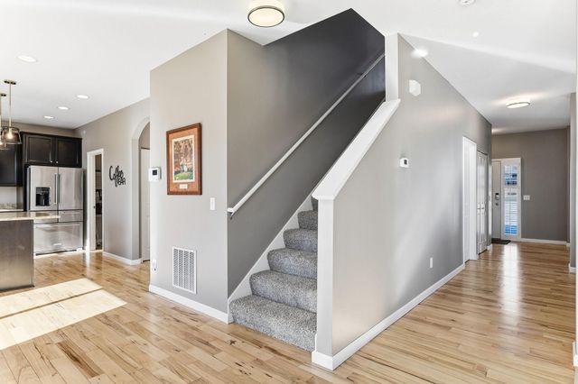 19727 Hazel Nut Court, Lakeville, MN 55044