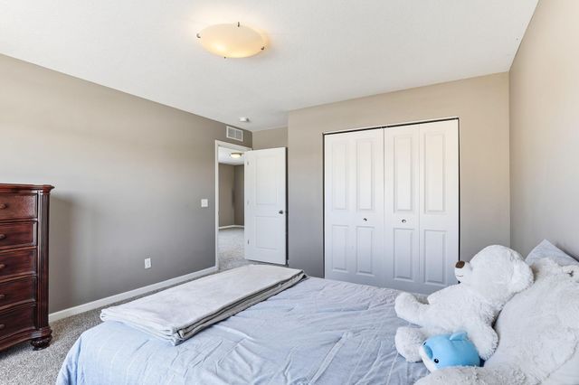 19727 Hazel Nut Court, Lakeville, MN 55044