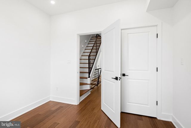 2322 N MUTTER ST, Philadelphia, PA 19133