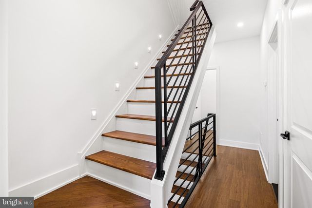 2322 N MUTTER ST, Philadelphia, PA 19133
