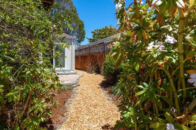 417 Seacliff Drive, Aptos, CA 95003