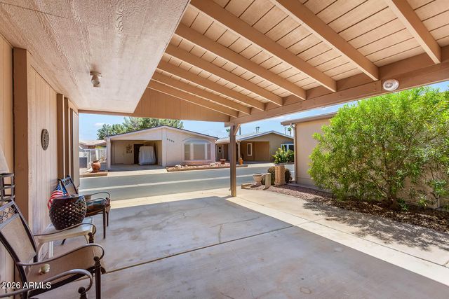 6097 S PINEHURST Drive, Chandler, AZ 85249