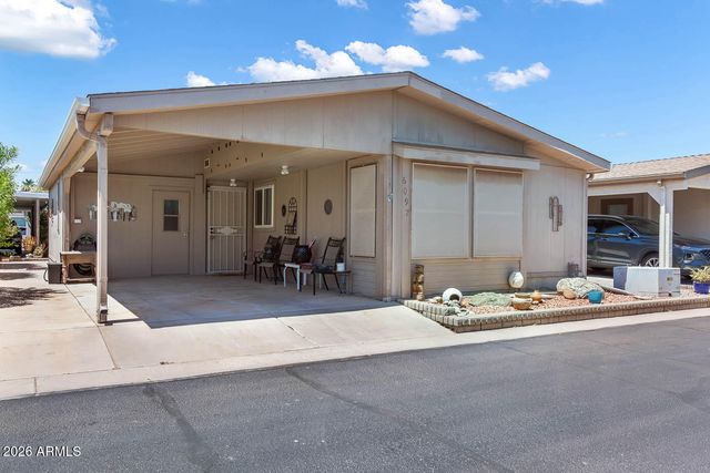 6097 S PINEHURST Drive, Chandler, AZ 85249