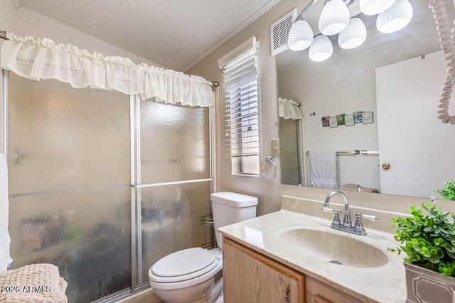6097 S PINEHURST Drive, Chandler, AZ 85249