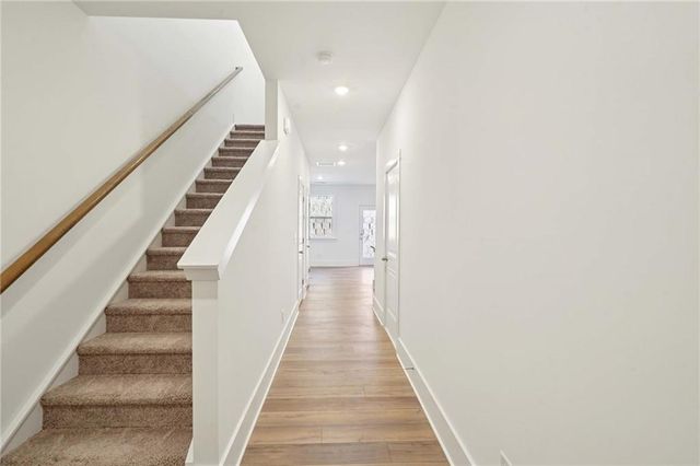 1706 Gunnin Trace NW, Atlanta, GA 30318