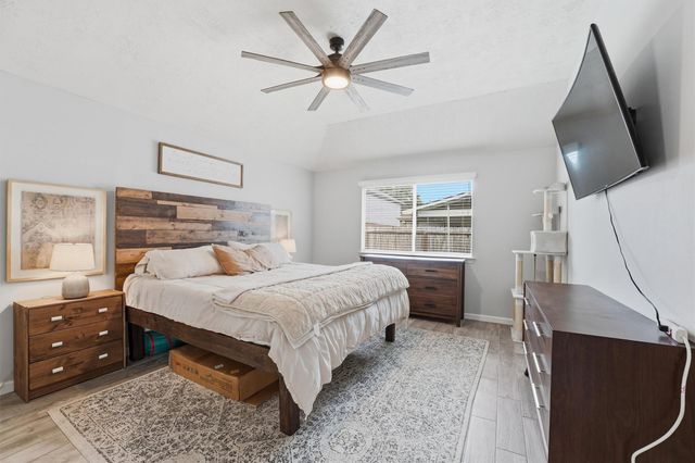 5515 Bear Trail Lane, Katy, TX 77449