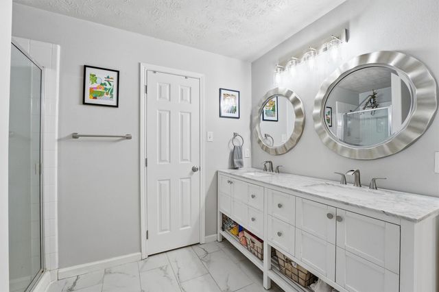 5515 Bear Trail Lane, Katy, TX 77449