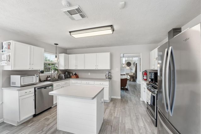 5515 Bear Trail Lane, Katy, TX 77449