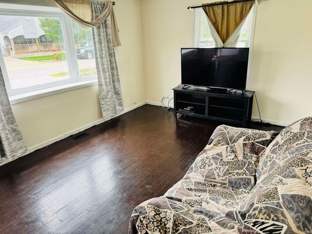 4507 Silver Lane, South Bend, IN 46619