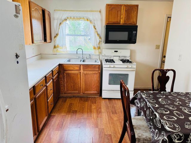 4507 Silver Lane, South Bend, IN 46619