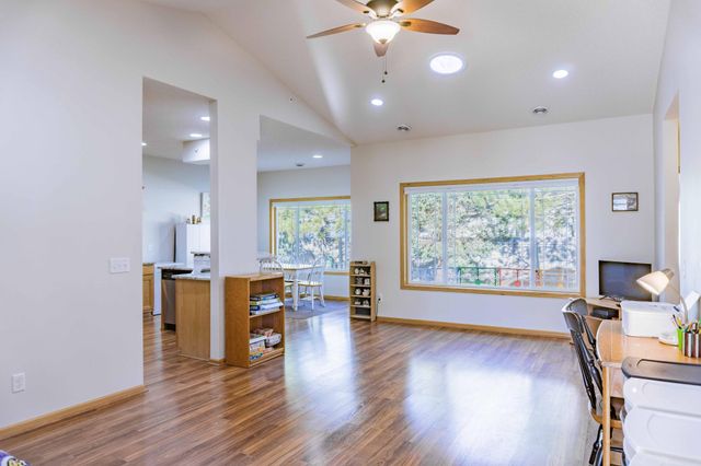 1427 Ravoux Lane, Chaska, MN 55318