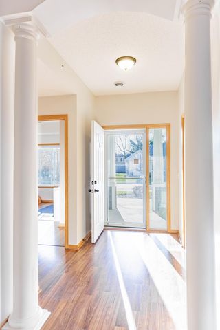 1427 Ravoux Lane, Chaska, MN 55318