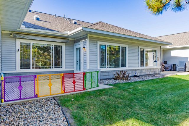 1427 Ravoux Lane, Chaska, MN 55318