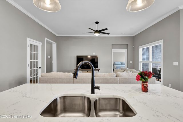 120 Burlington Ct, Mt Washington, KY 40047