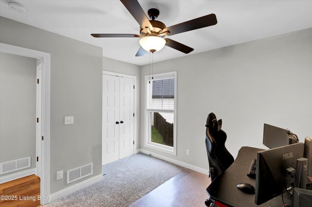 120 Burlington Ct, Mt Washington, KY 40047