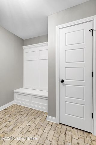 120 Burlington Ct, Mt Washington, KY 40047