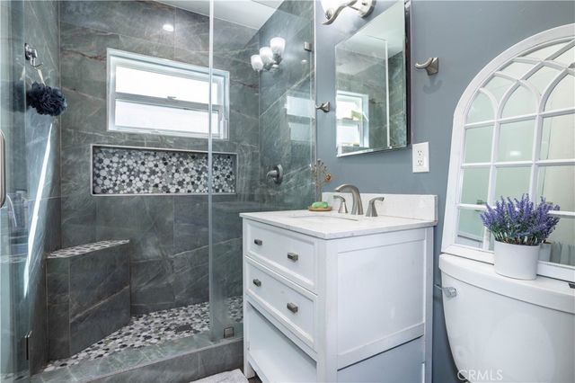 17525 Kingsbury Street, Granada Hills, CA 91344
