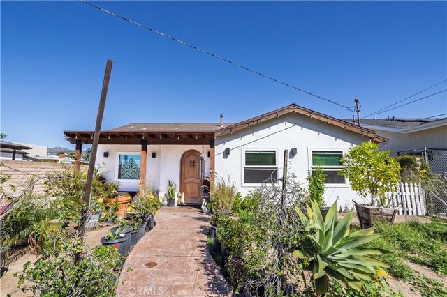 17525 Kingsbury Street, Granada Hills, CA 91344