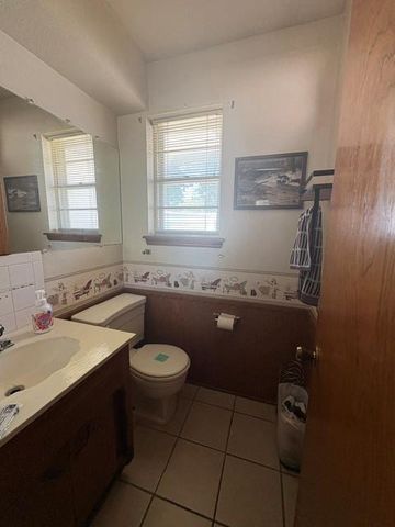 408 SW 63rd Place, Oklahoma City, OK 73139