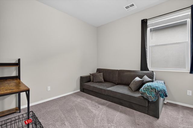 4225 Crowned Eagle Loop NE, Rio Rancho, NM 87144