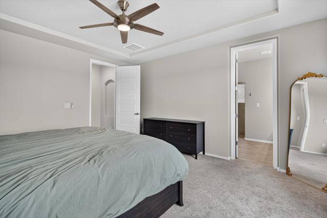 4225 Crowned Eagle Loop NE, Rio Rancho, NM 87144