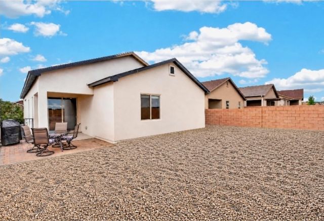 4225 Crowned Eagle Loop NE, Rio Rancho, NM 87144