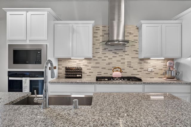 4225 Crowned Eagle Loop NE, Rio Rancho, NM 87144