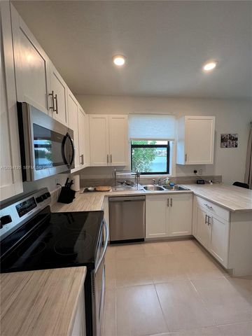20610 NE 5th Pl 6104, Miami, FL 33179