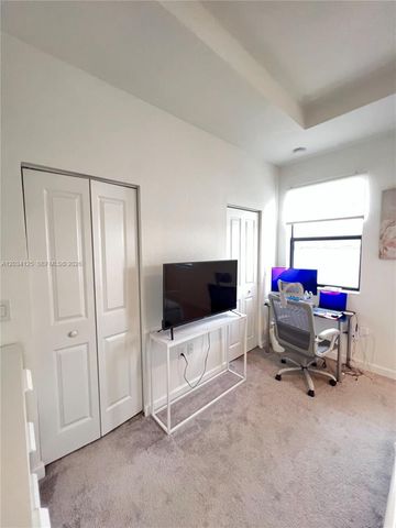 20610 NE 5th Pl 6104, Miami, FL 33179