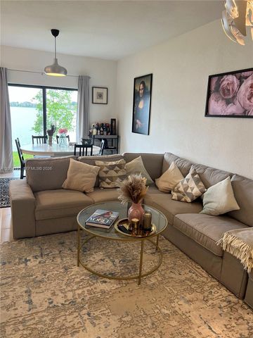 20610 NE 5th Pl 6104, Miami, FL 33179