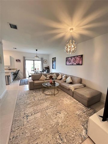 20610 NE 5th Pl 6104, Miami, FL 33179