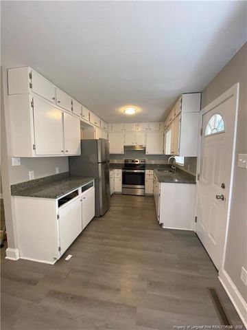 5319 Williamsburgh Drive, Fayetteville, NC 28304