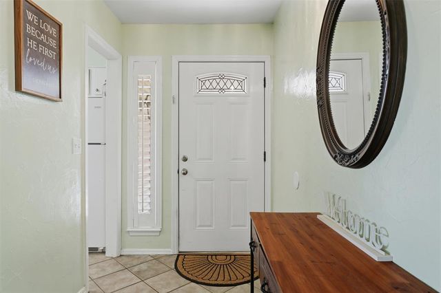 6728 N Meridian Avenue C, Oklahoma City, OK 73116