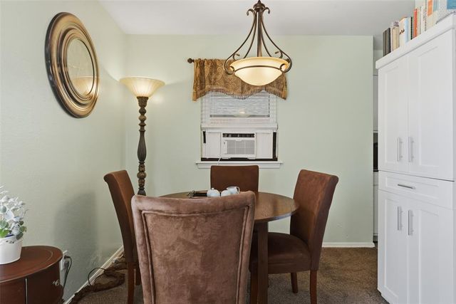 6728 N Meridian Avenue C, Oklahoma City, OK 73116