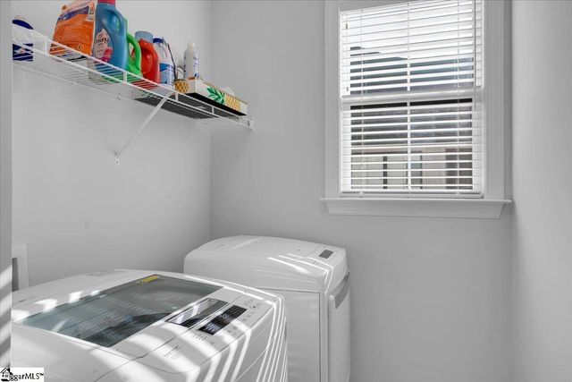 2 Winding Rock Road, Simpsonville, SC 29680