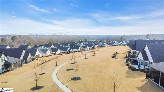 2 Winding Rock Road, Simpsonville, SC 29680