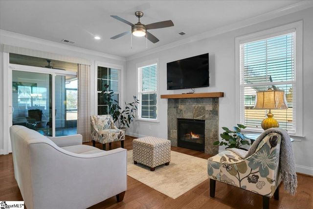 2 Winding Rock Road, Simpsonville, SC 29680